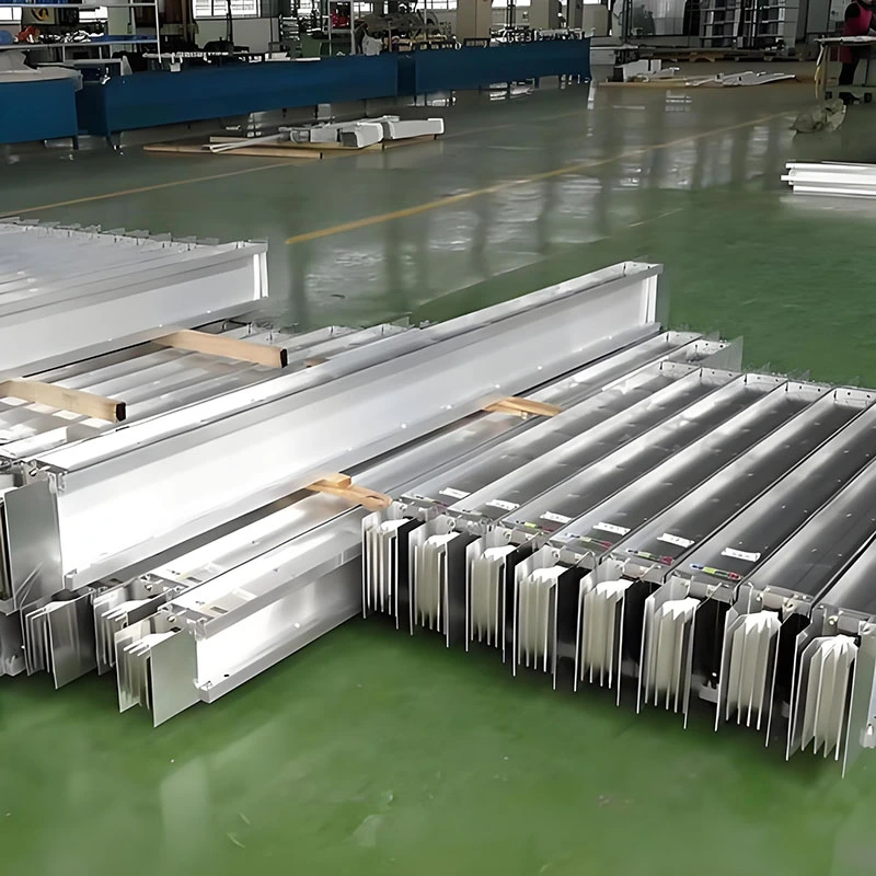 Medelström Sluten Busway